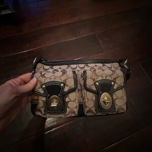 Like New Perfect Coach HoBo Purse